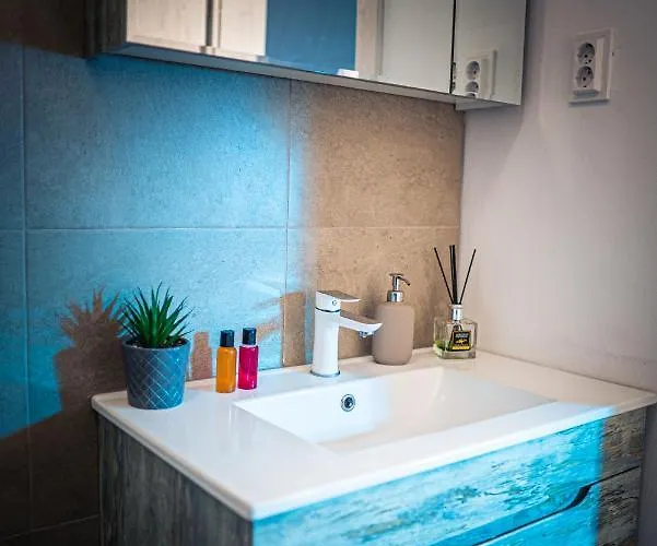 De Lux Jacuzzi Pat Rotund Semineu Zona Ford Apartment *