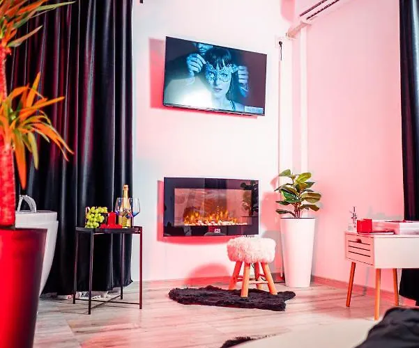 De Lux Jacuzzi Pat Rotund Semineu Zona Ford Apartment Craiova